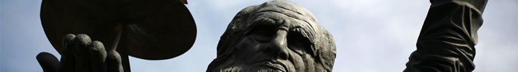 statua Leonardo da Vinci