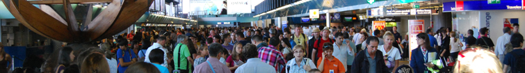 Passeggeri nel Terminal 3 Partenze del Leonardo da Vinci
